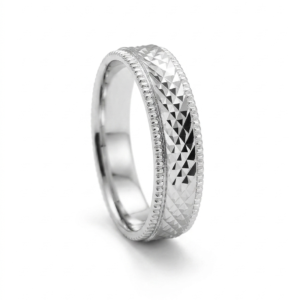 טבעת נישואין "דיאמונד קאט" (Diamond-Cut Band)